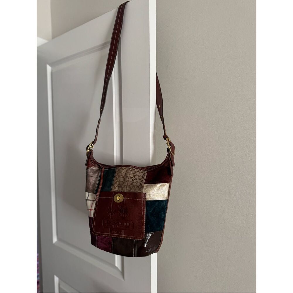 Coach Vintage Holiday Patchwork Bleeker Duffle Purse - Picture 8 of 8